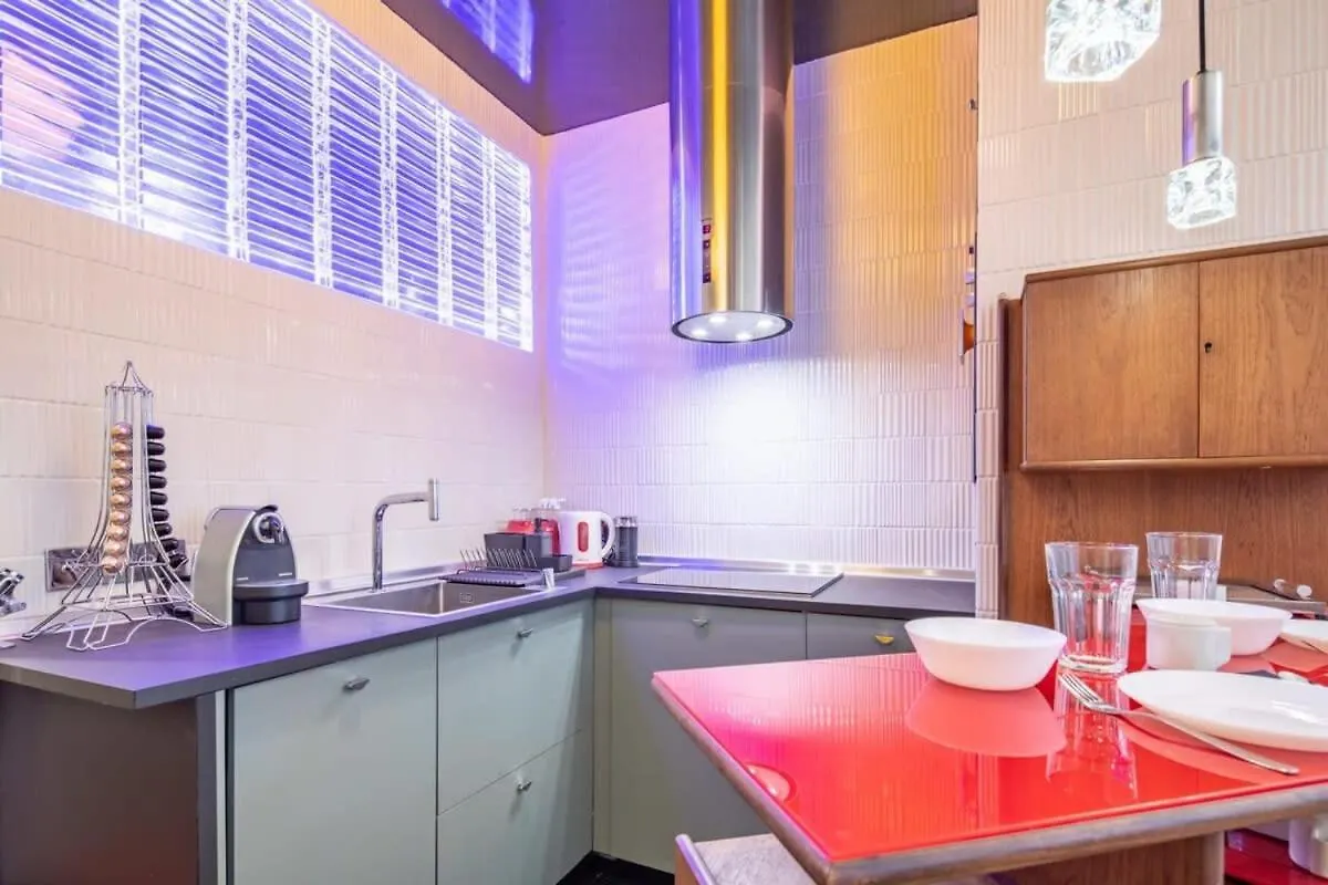 Unique Design - River View With Balcony Apartment Budapest Hungary