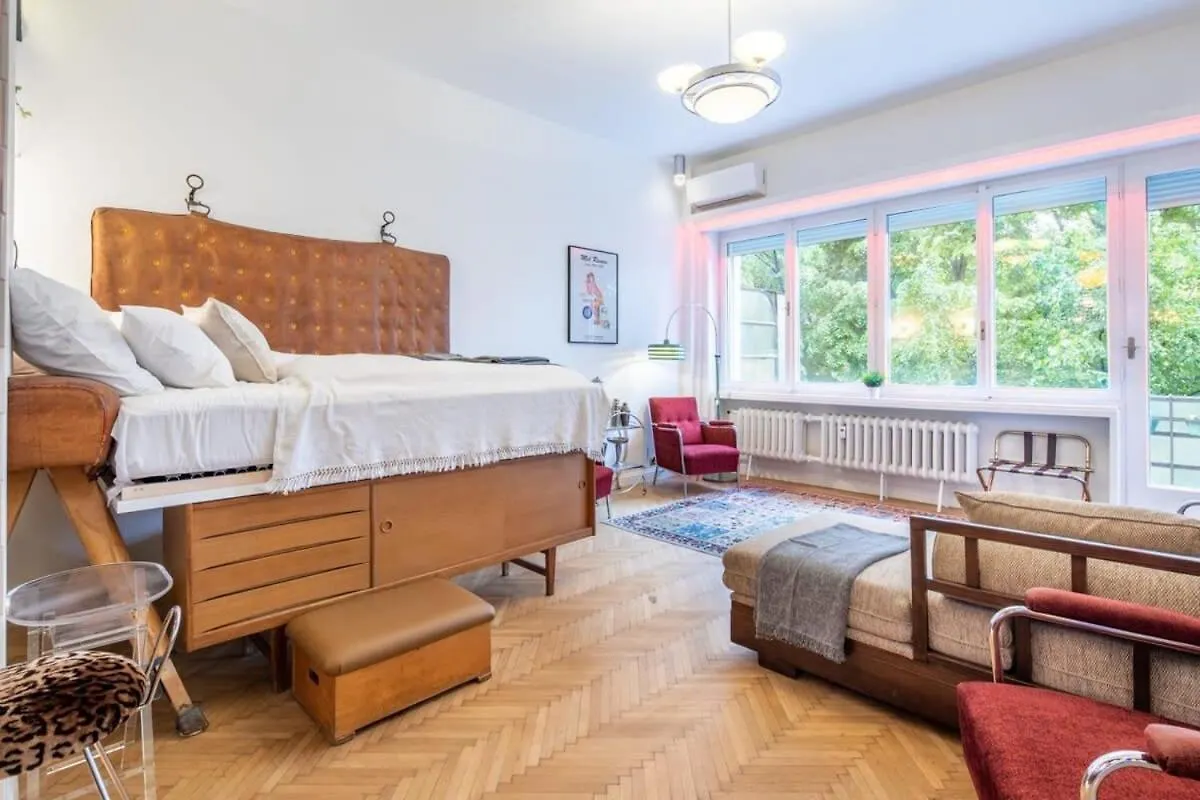 Unique Design - River View With Balcony Apartment Budapest