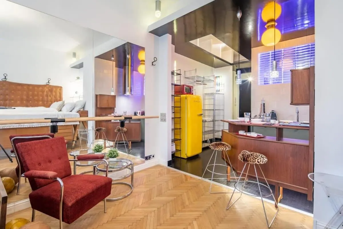 Unique Design - River View With Balcony Apartment Budapest